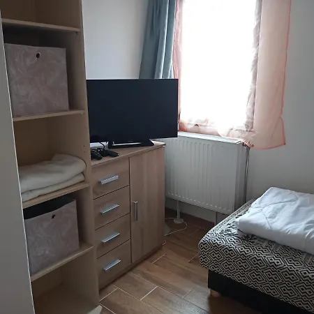 Borostyan Vendeghaz * Balatonkeresztur