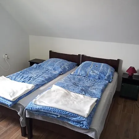 Borostyan Vendeghaz * Balatonkeresztur